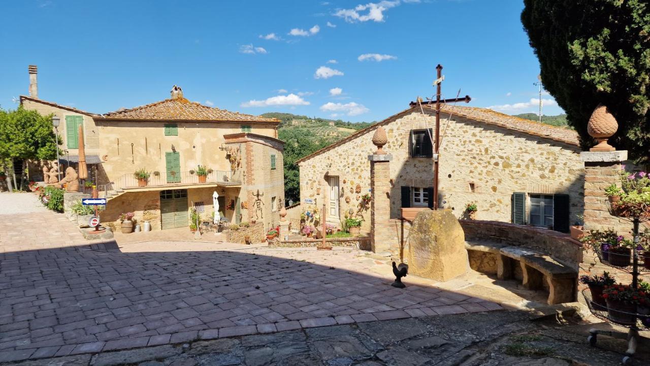 فيلا La Romita Ospitalita Rurale Familiare Montisi المظهر الخارجي الصورة